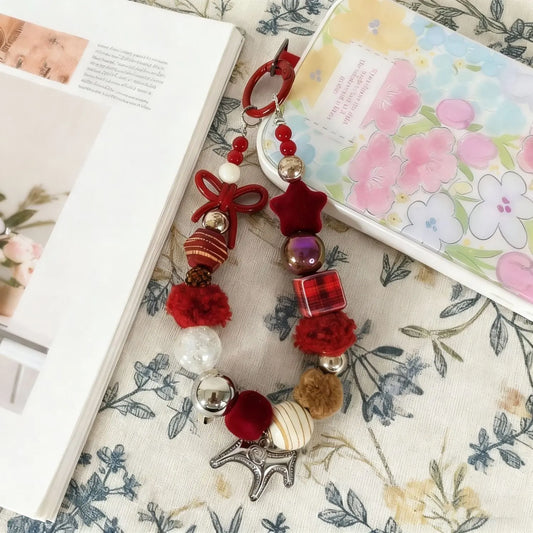 Christmas Limited Edition Keychain Set - Festive Design with Exclusive Holiday Theme for Gifting